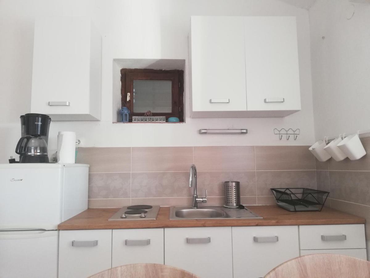 Apartments Lucija Solaris 希贝尼克 客房 照片