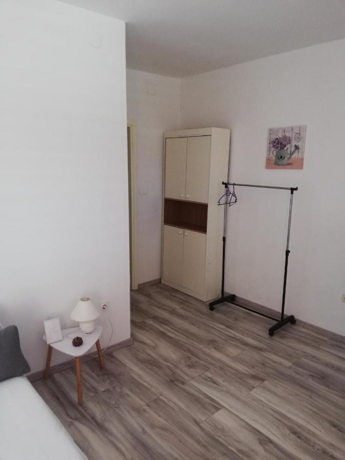 Apartments Lucija Solaris 希贝尼克 外观 照片