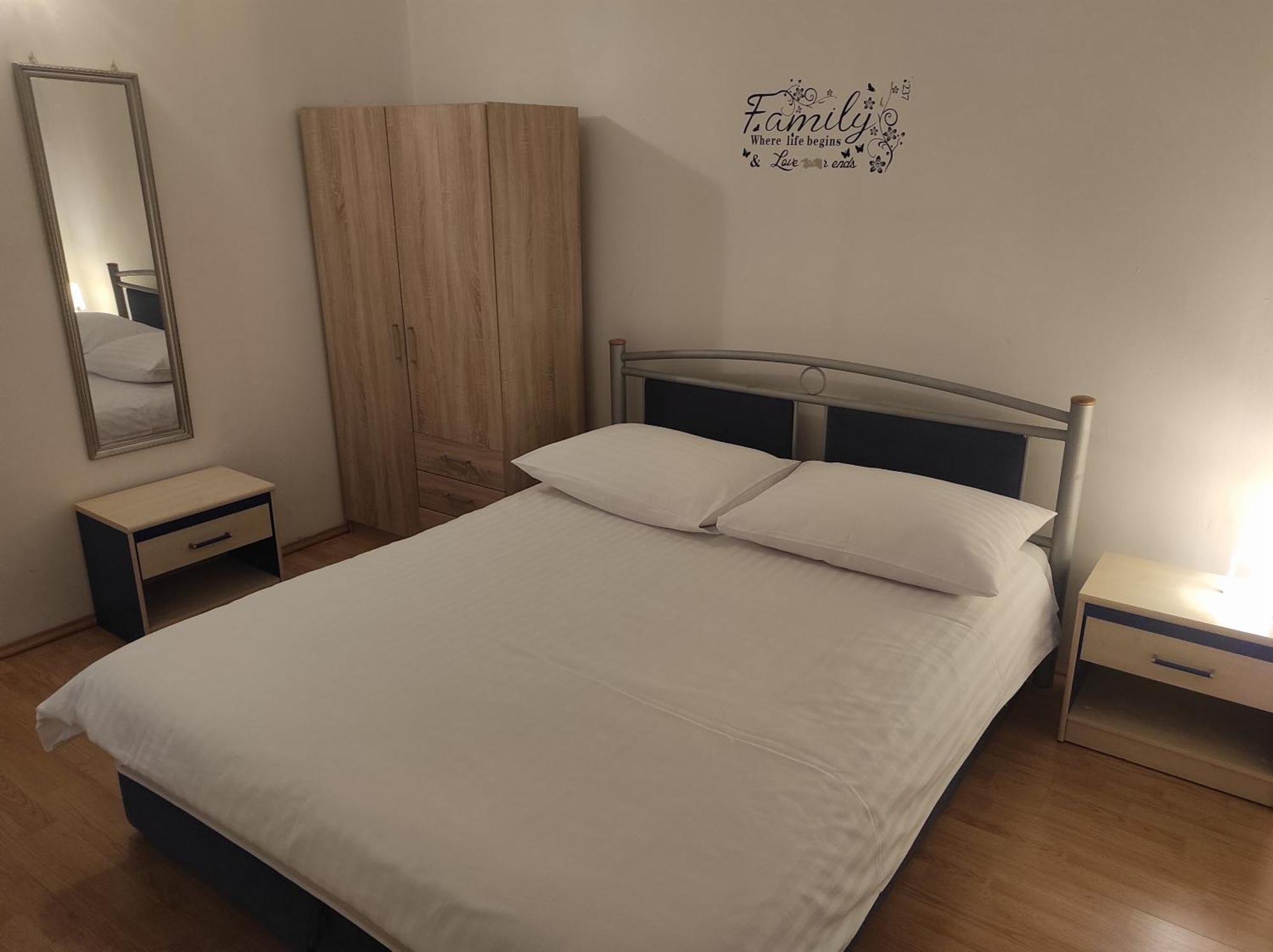 Apartments Lucija Solaris 希贝尼克 外观 照片